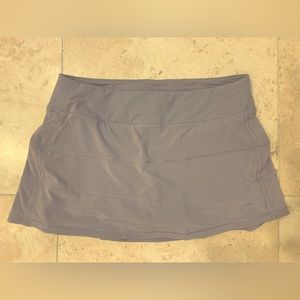 LULULEMON mid-rise skirt